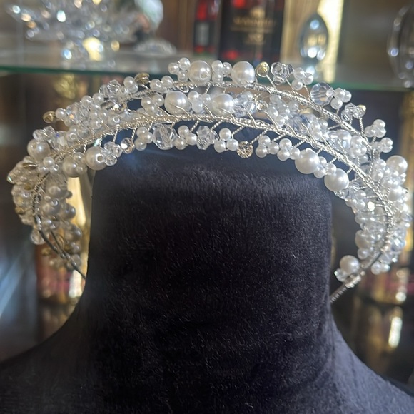 Two Brand new wedding head pieces - Picture 2 of 4